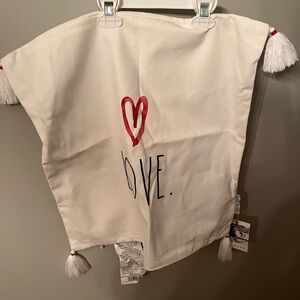 💗NWT Rae Dunn LOVE pillow covers(2)